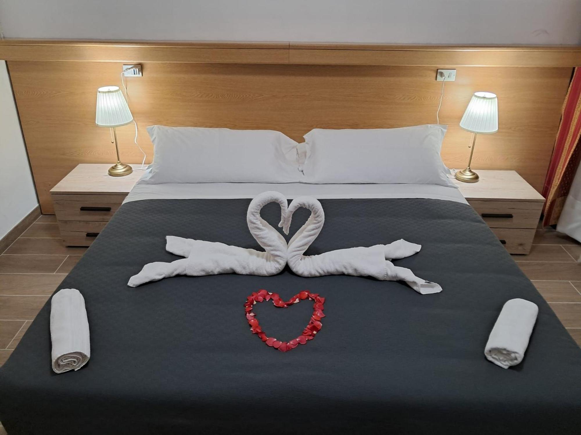 Hotel Tito 2 Mestre Kültér fotó